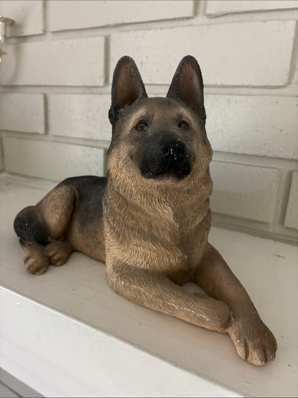 Vintage 1991 Heavy Sandicast German Shepherd Dog Figurine